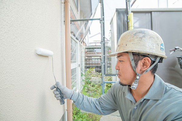 外壁塗装や屋根塗装はなぜ必要なのか