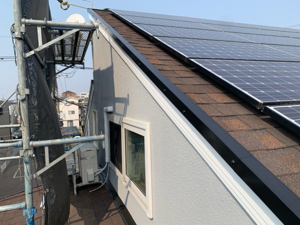 屋根の鉄部の仕上がり