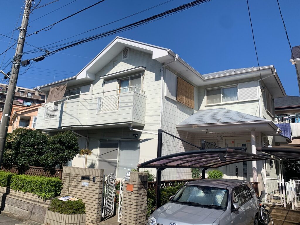 外壁・屋根お塗装前の建物