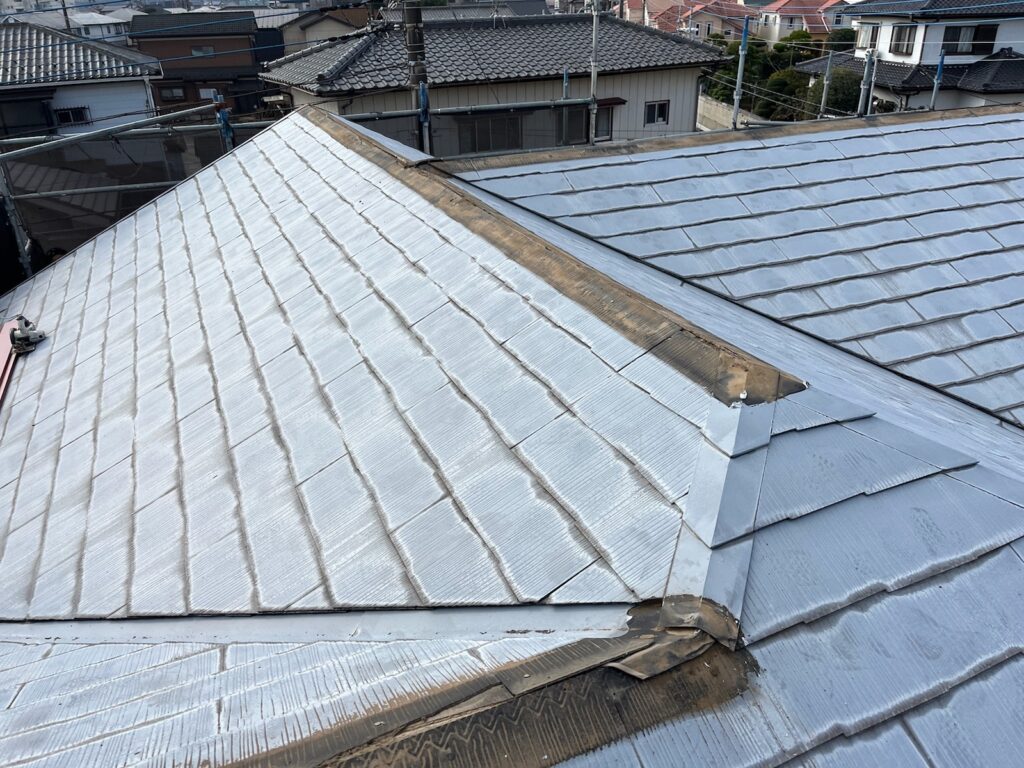 屋根の棟板金交換工事