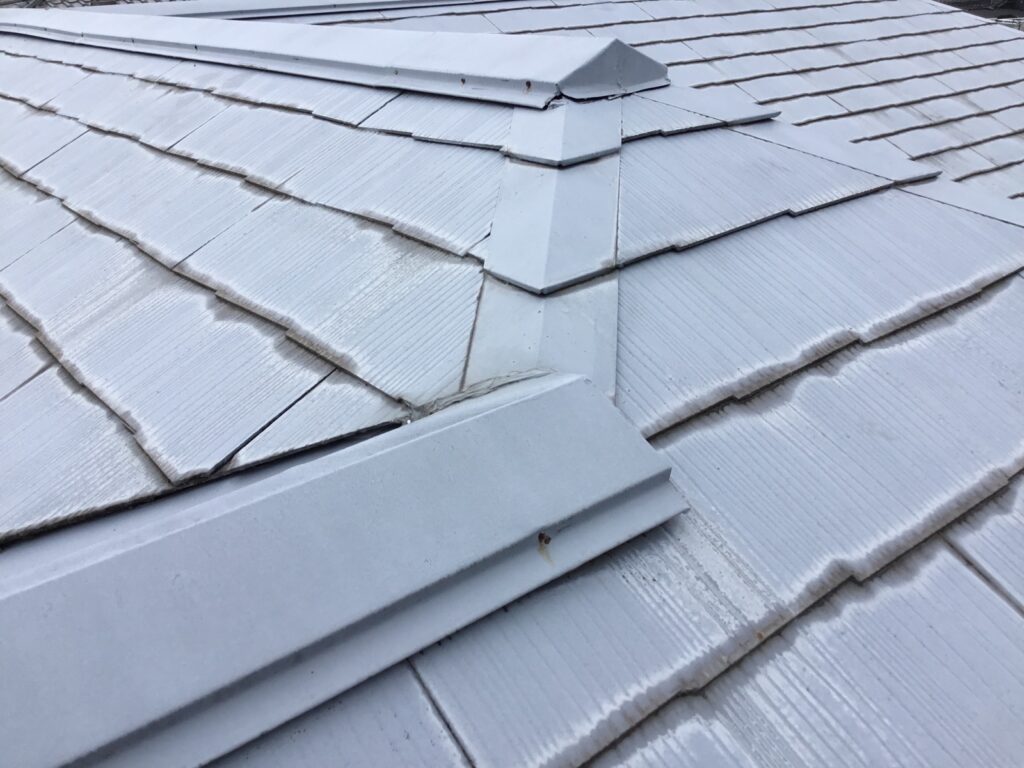 屋根の棟板金の釘浮き