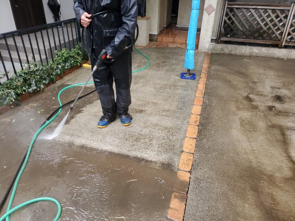 駐車場の高圧洗浄