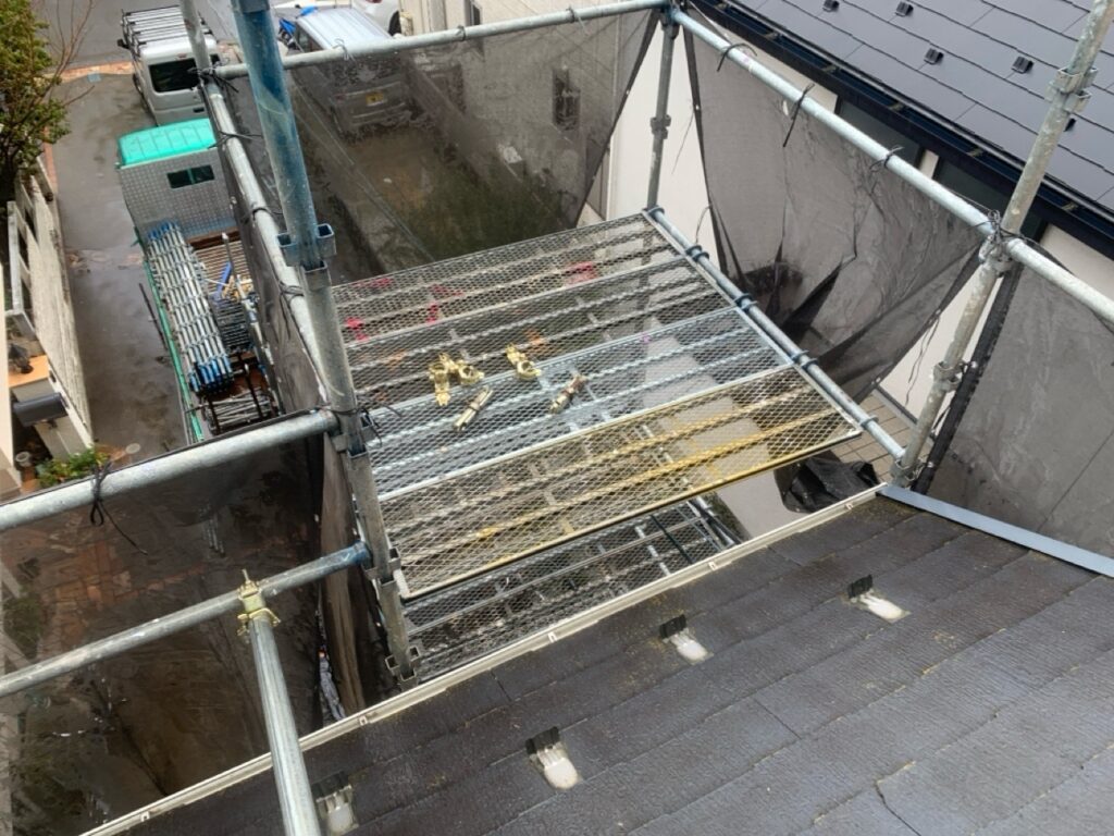 ステージ足場の設置