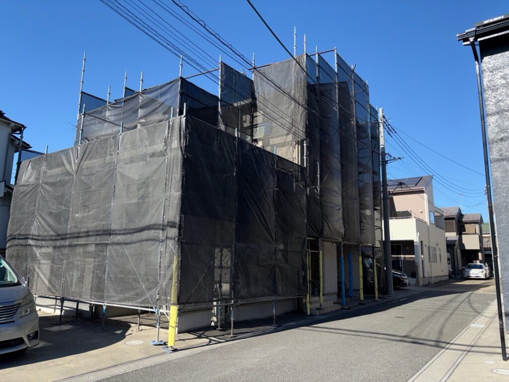 メッシュシートの設置