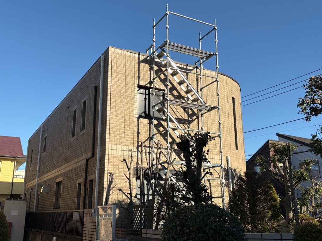 足場の設置