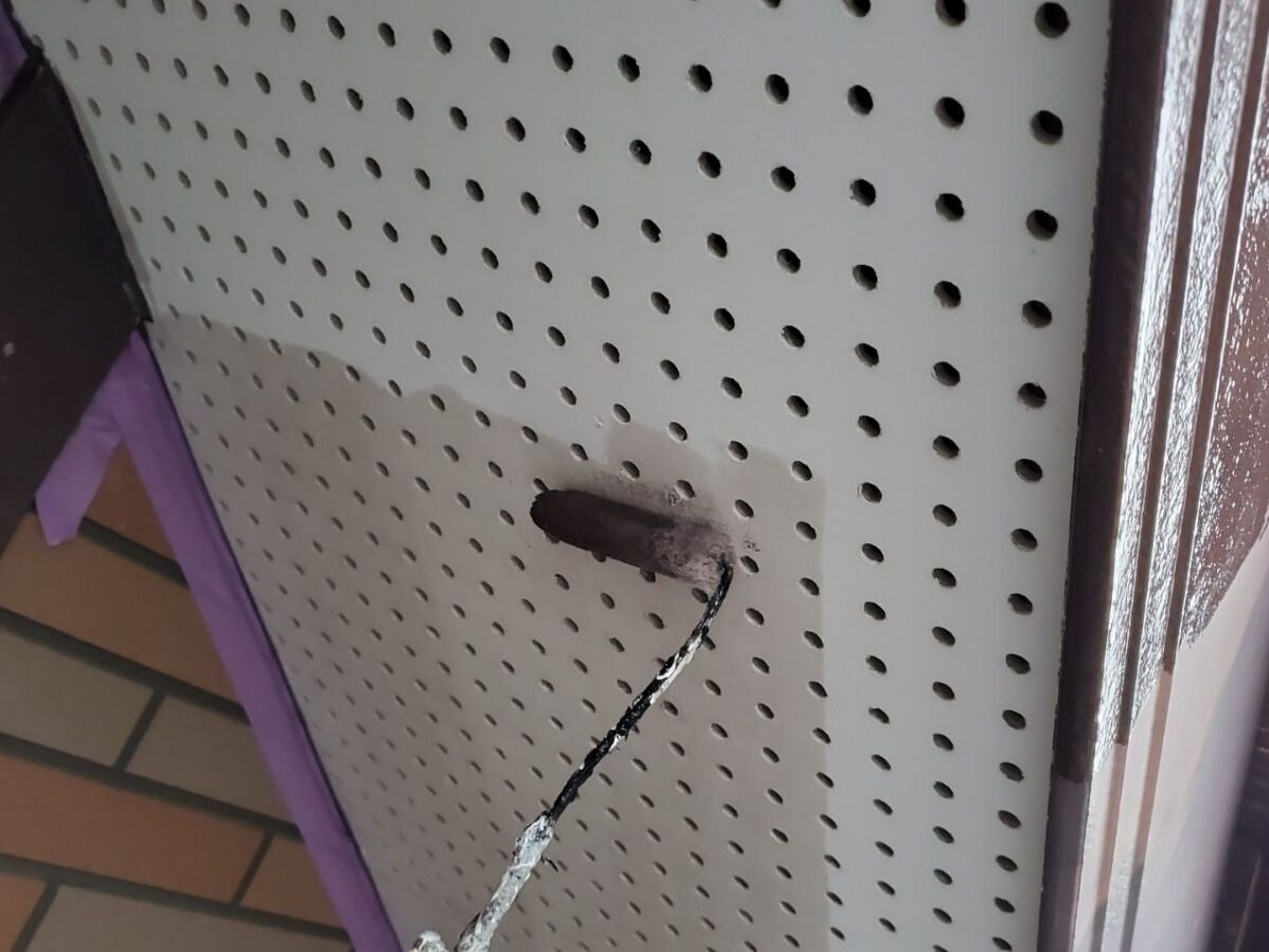 塗装工事／施工中