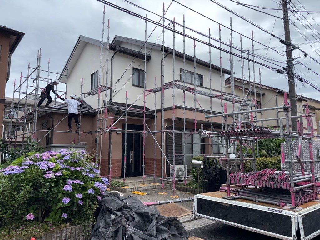 外壁塗装／屋根カバー工事／足場解体／完成