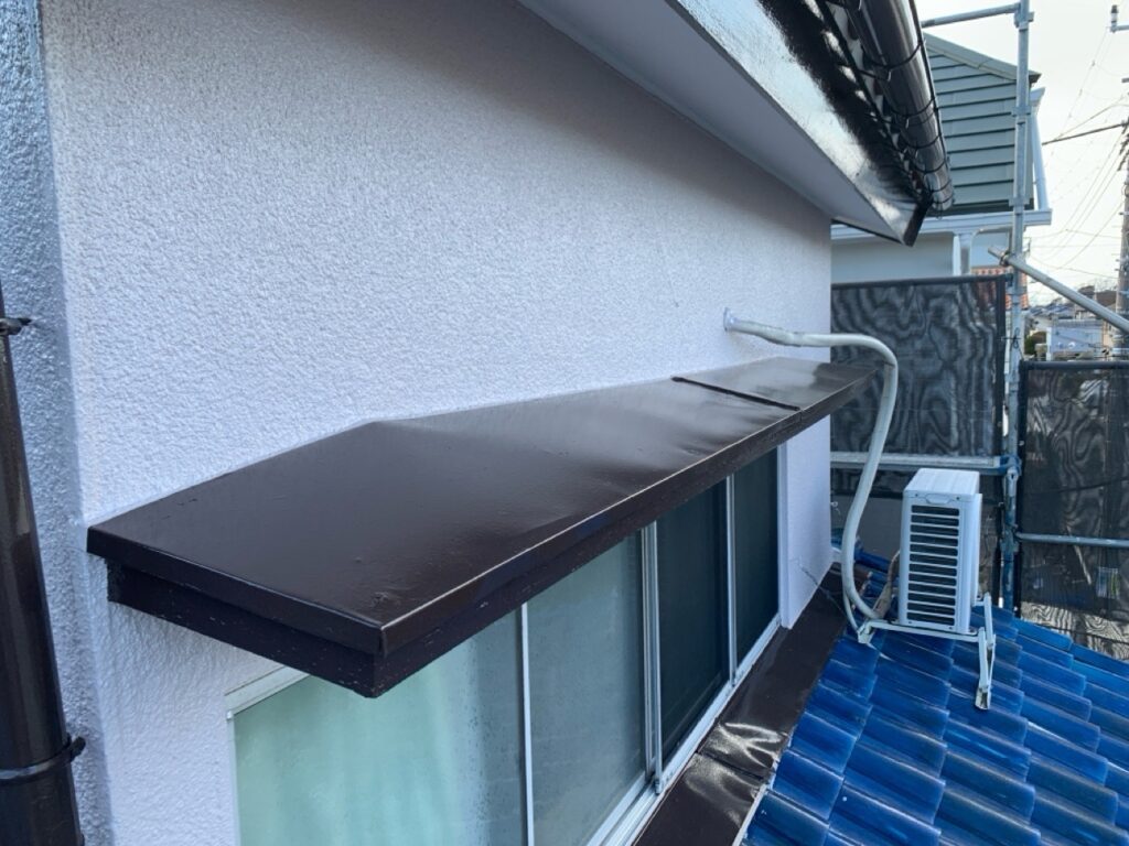 塗装後の外壁や雨樋