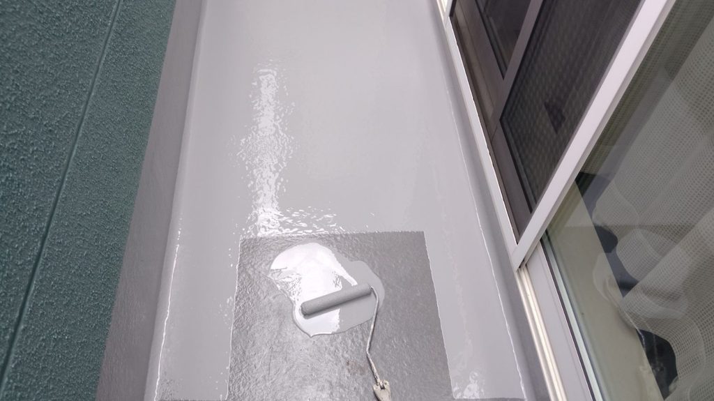 ベランダ防水塗装　施工中